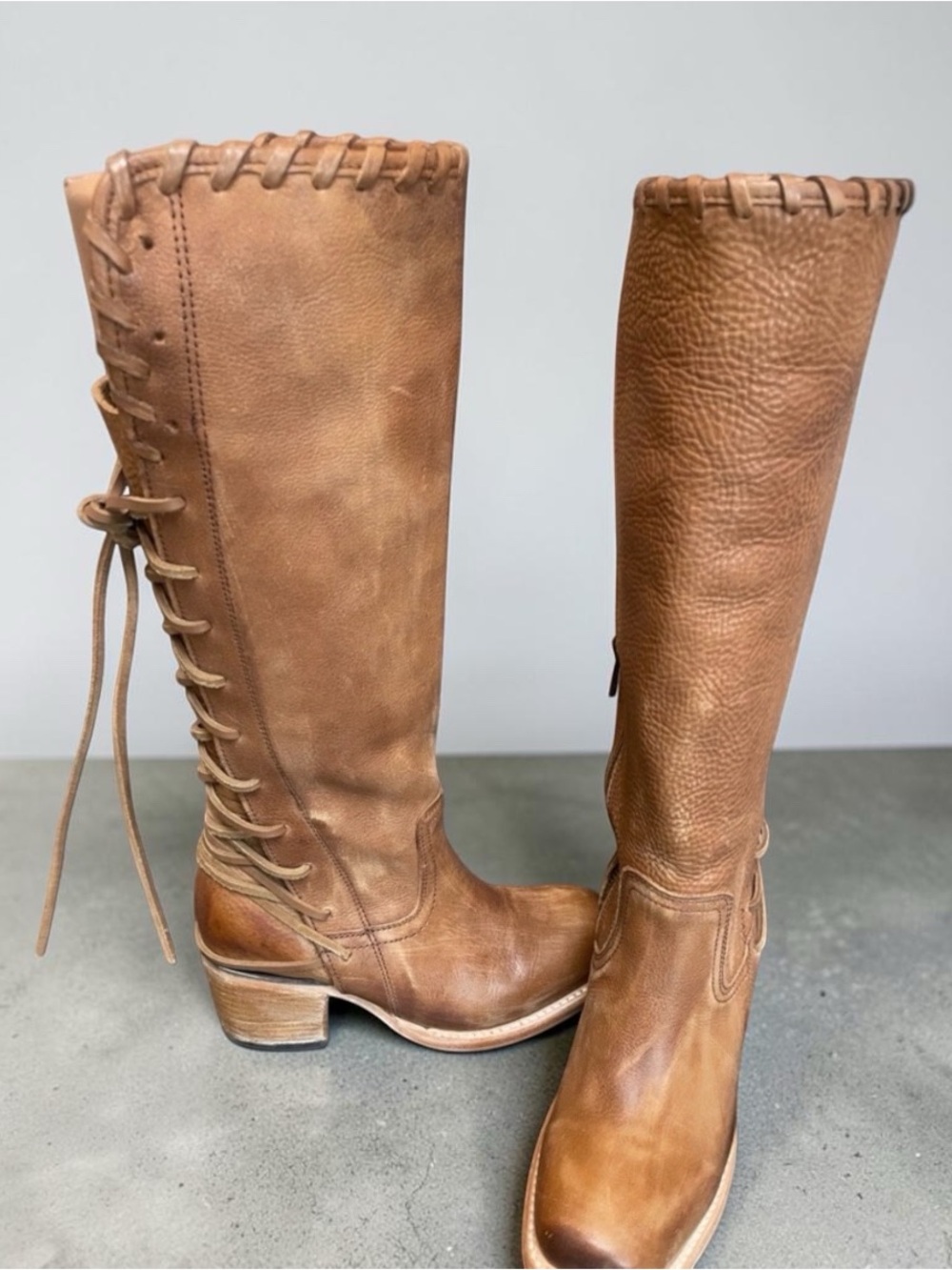 Freebird by Steven
DILLON in color Whiskey
Tall Leather Lace-back
Boots 7